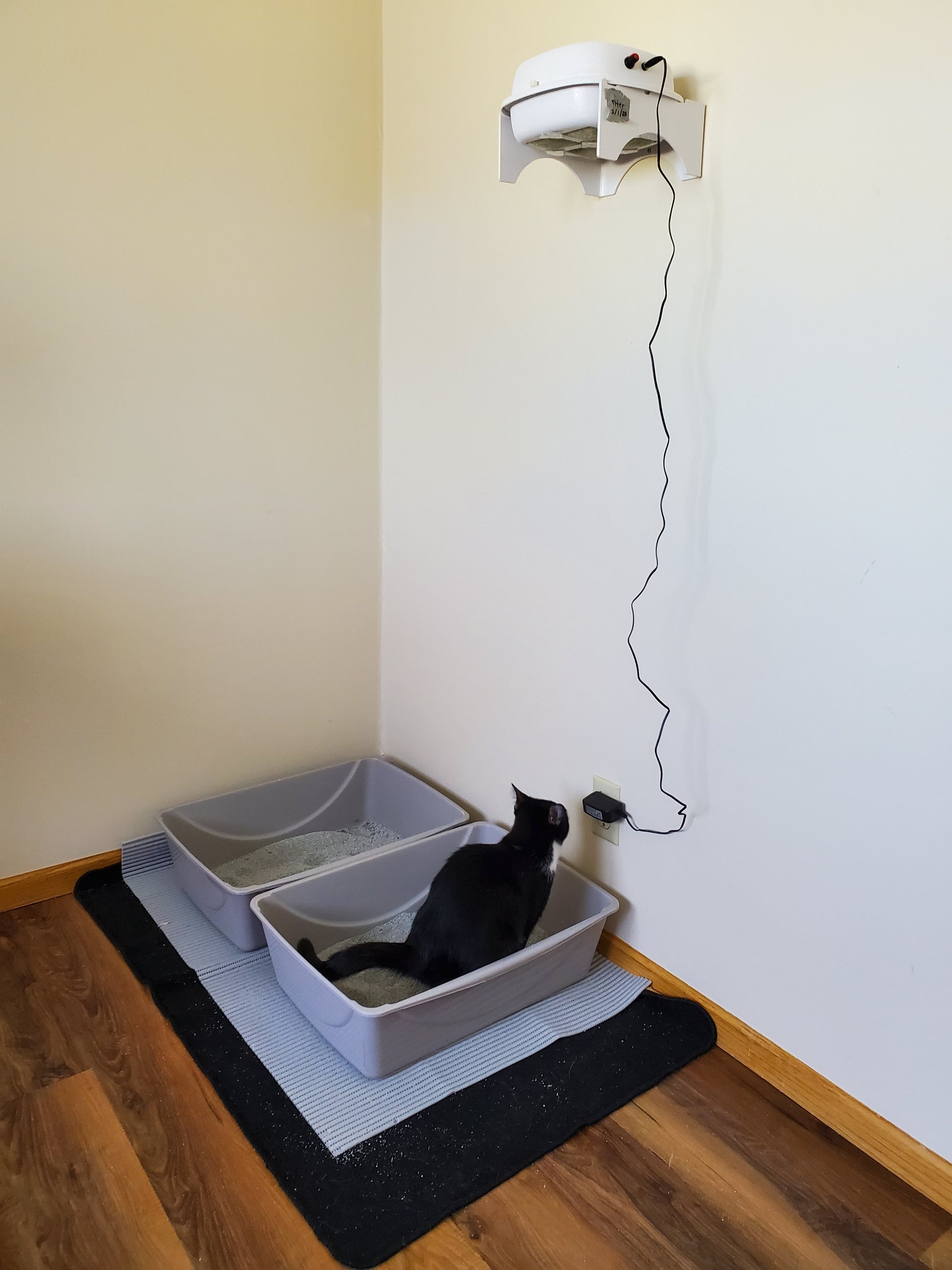 Purrified Air Wall Bracket & Table Top Holder - Purrified Air, Pet odor control accessory - cat odor and litter box air filter, Purrified Air  - Purrified Air, Purrified Air  Purrified Air